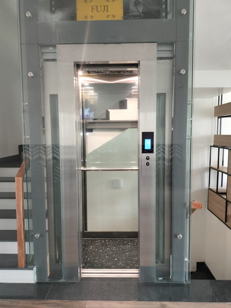 b2c17473084adb14825b